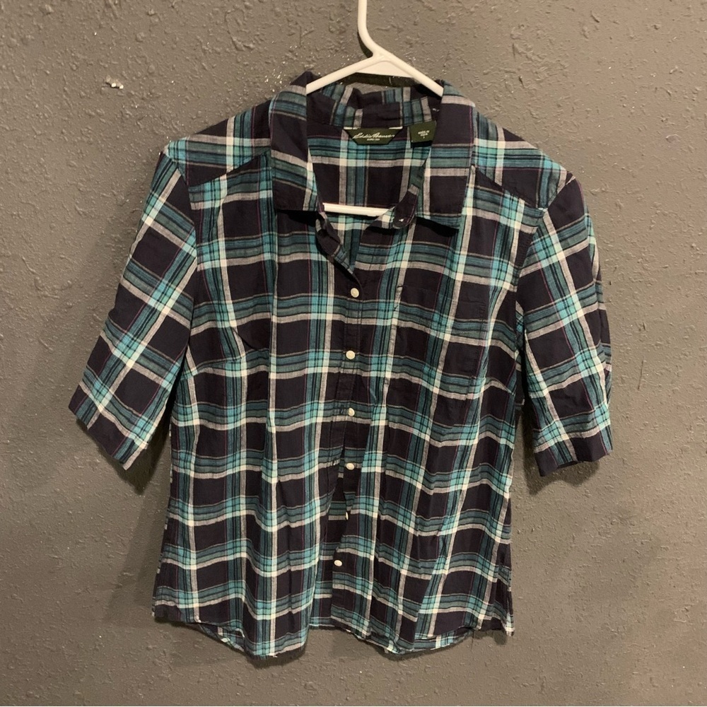 Women’s Eddie Bauer Button Down Shirt